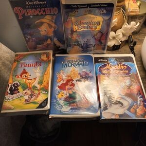 Disney Classic VHS Set - Colorful Covers